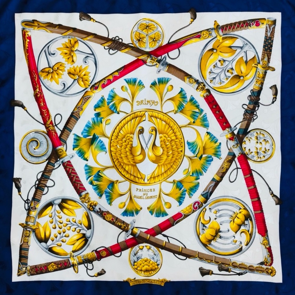 Hermès Daimyo Princes Du Soleil Levant Scarf